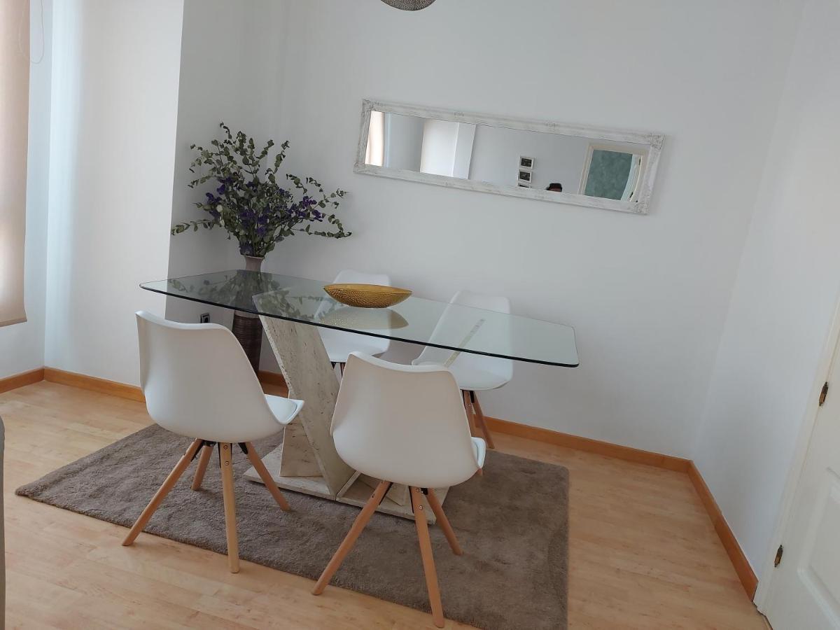 Apartamento Las Floritas Малага Екстериор снимка