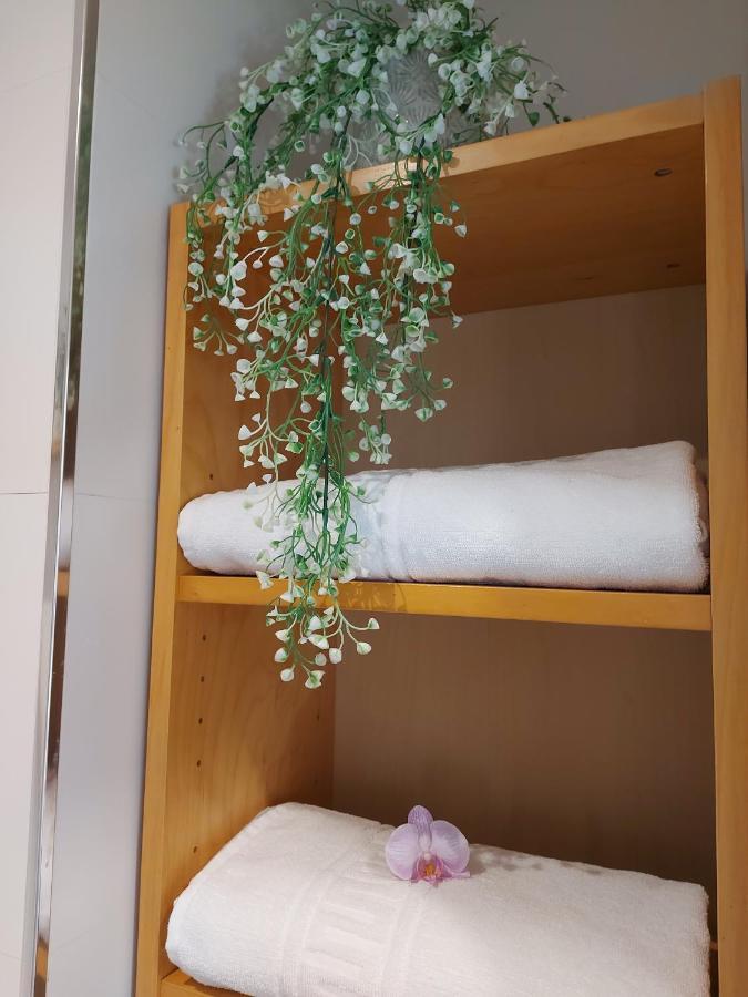 Apartamento Las Floritas Малага Екстериор снимка