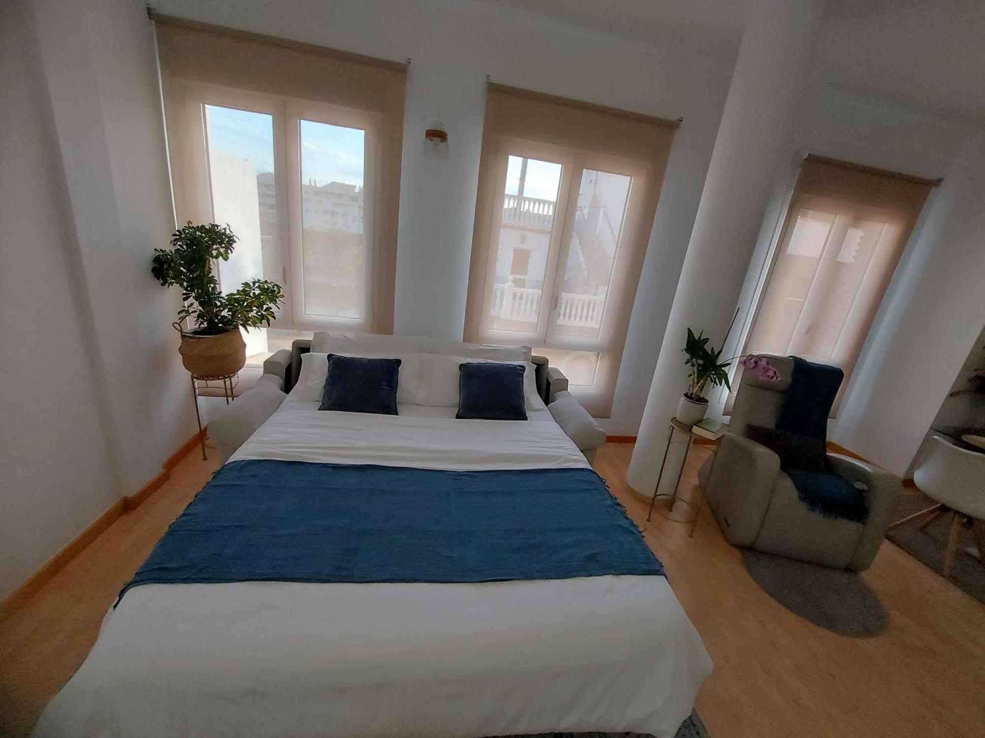 Apartamento Las Floritas Малага Екстериор снимка
